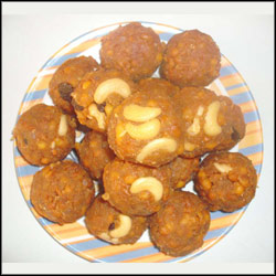 "Annamayya Laddu from Sivarama Sweets - Click here to View more details about this Product